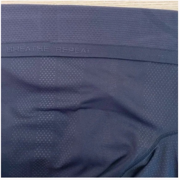 Lululemon Swiftly Tech 1/2 Zip 2.0 *Cool Black/Graphite Grey Size 8 - Picture 11 of 11